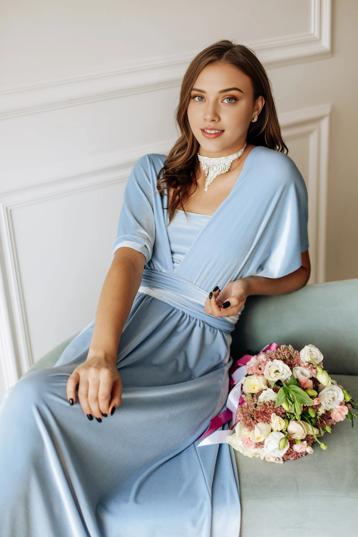 Elegante vestido de fiesta de terciopelo sin espalda con múltiples estilos, largo hasta el suelo